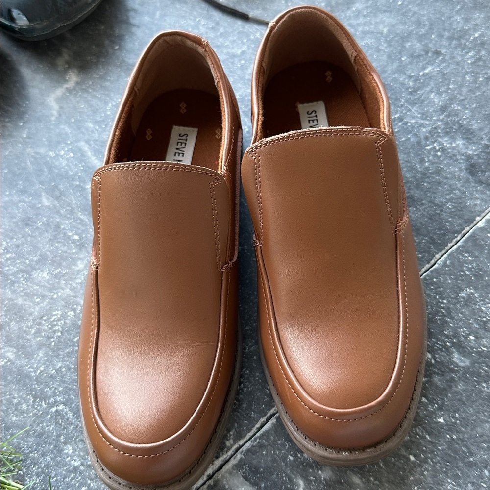 Steve Madden Brown Leather Loafers